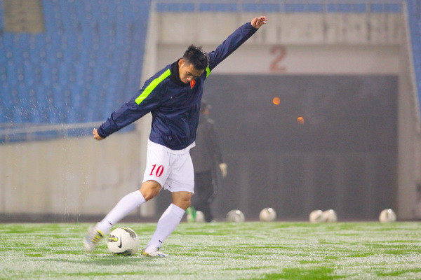 Tuyển Việt Nam “luyện công” trong mưa trắng xóa Mỹ Đình ảnh 3