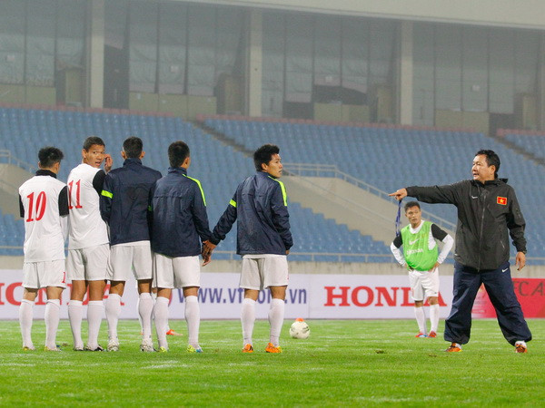 Tuyển Việt Nam “luyện công” trong mưa trắng xóa Mỹ Đình ảnh 7