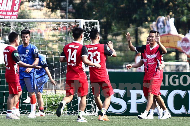 12 đội bóng tham dự mùa thứ hai giải Hạng Nhất “phủi” 2017 ảnh 1