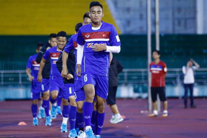 Xuân Trường trở lại tuyển, 9 cầu thủ Hà Nội FC, Thanh Hóa, Than Quảng Ninh có mặt giúp đội tuyển hội đủ 26 cái tên tốt nhất. (Ảnh: Minh Chiến/Vietnam+) HLV Hữu Thắng có đủ tinh binh, tuyển Việt Nam vẫn phải tập chay ảnh 3