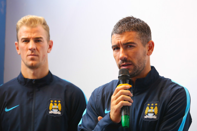 Đội trưởng Man City “đối mặt” đội trưởng U23 Việt Nam ảnh 4