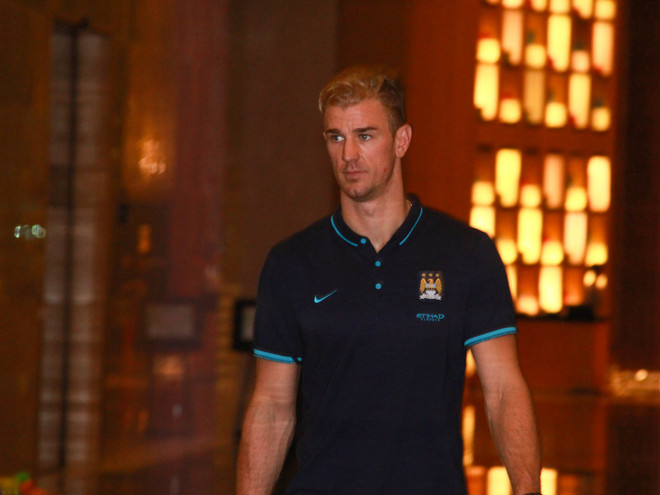 Bầu Hiển tổ chức sinh nhật cho sao Man City ở cửa khách sạn ảnh 11