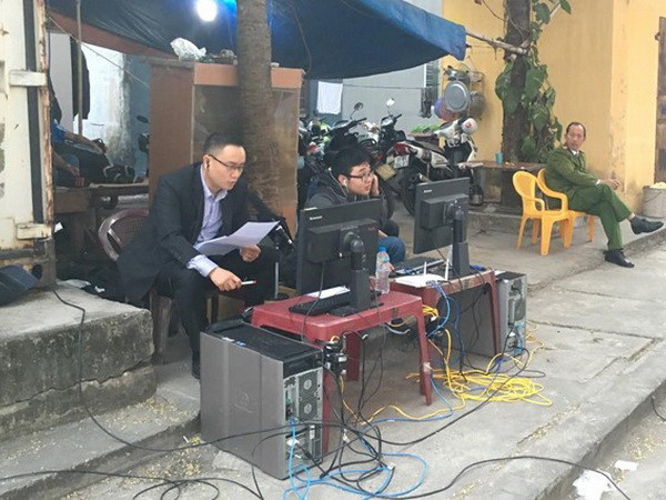 Điểm nhấn V-League: Truyền trực tiếp từ quán trà đá, tân binh tỏa sáng ảnh 1