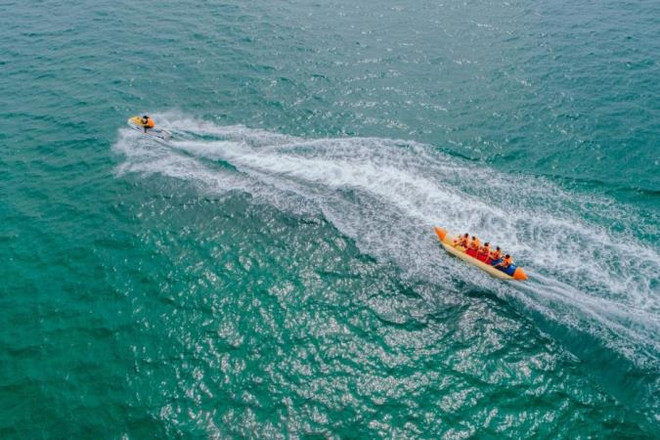 Khởi động năm mới với nhóm bạn thân ở điểm đến sang, xịn, mịn ảnh 4