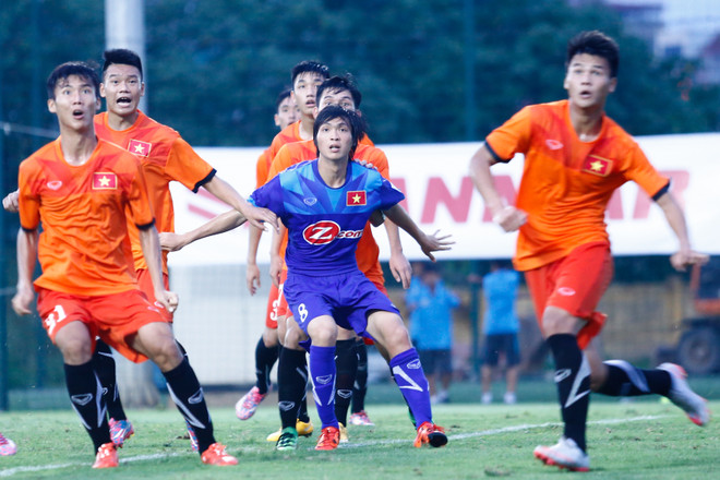 [Photo] Vắng Công Phượng, tuyển Việt Nam bất lực trước khung thành U19 ảnh 9