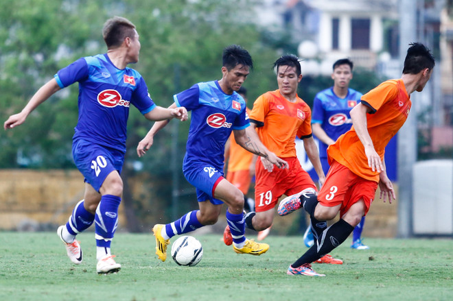 [Photo] Vắng Công Phượng, tuyển Việt Nam bất lực trước khung thành U19 ảnh 2