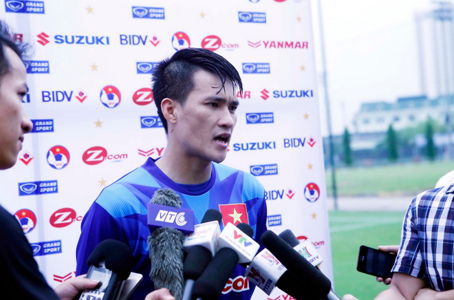 Thủ quân Công Vinh: "Cầu thủ là một nghề và họ cần sự bảo vệ" ảnh 1