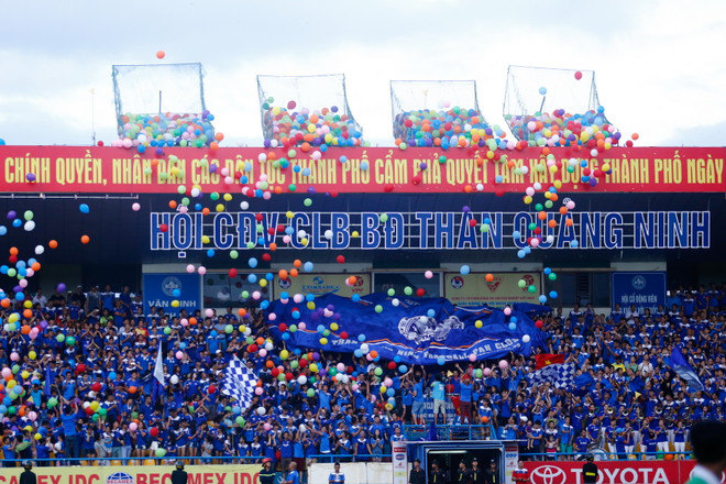 Tổng kết danh hiệu V-League 2016: Bất ngờ cho cổ động viên vùng mỏ ảnh 1