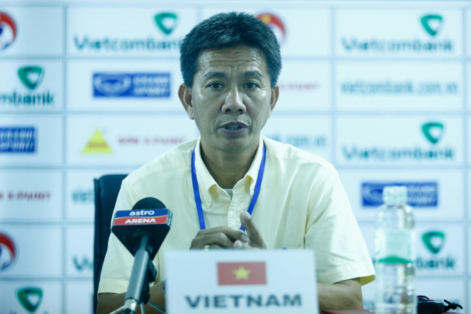 HLV Hoàng Anh Tuấn: U19 Việt Nam cứ chơi tốt, người hâm mộ sẽ tới sân ảnh 1