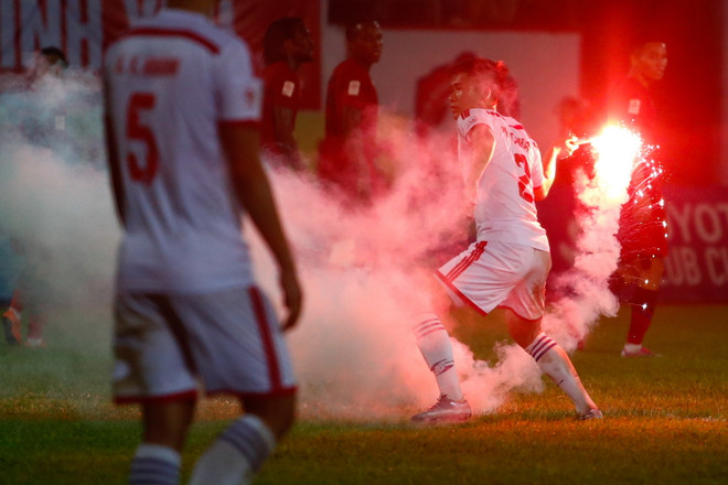 Hà Nội T&T và Hải Phòng cùng chịu án phạt về các vụ "vỡ sân" ảnh 2