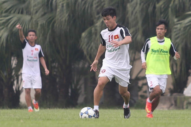 “Lá chắn thép” của U19 Việt Nam có thể nghỉ trận gặp Nhật Bản ảnh 4