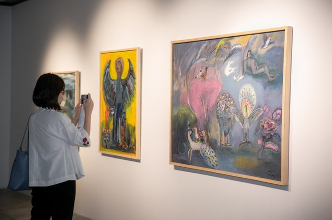 VCCA ra mắt tác phẩm "Viet Art Now - Một số gương mặt điển hình" ảnh 2
