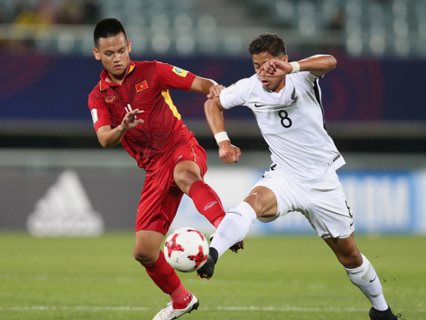 HLV Văn Sỹ: U20 Việt Nam hòa đáng tiếc chứ không đáng mừng ảnh 1