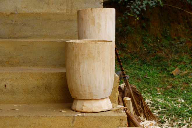 Mai một nghề làm vật dụng đồ xôi truyền thống của người Mường ảnh 1