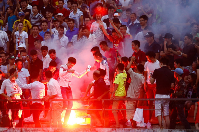 Sân Lạch Tray nhận án phạt 20 triệu đồng ngay sau vòng 1 V-League ảnh 1