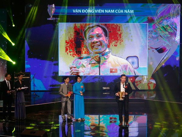 Hoàng Xuân Vinh lên đỉnh, Ánh Viên lần thứ hai giành Cúp Chiến thắng ảnh 1