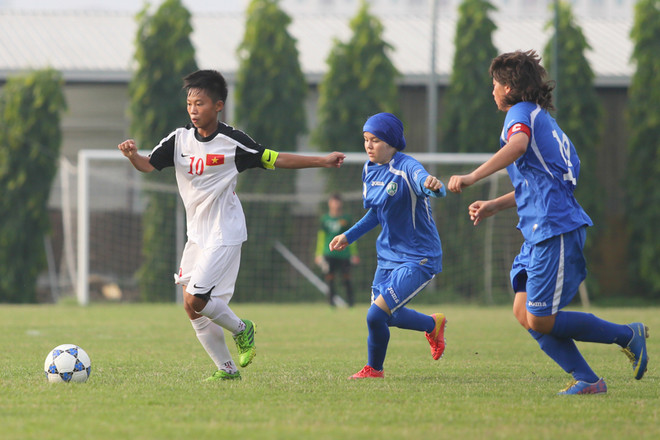 Đánh bại Uzbekistan, U19 nữ Việt Nam sẵn sàng cho AFF Cup ảnh 3