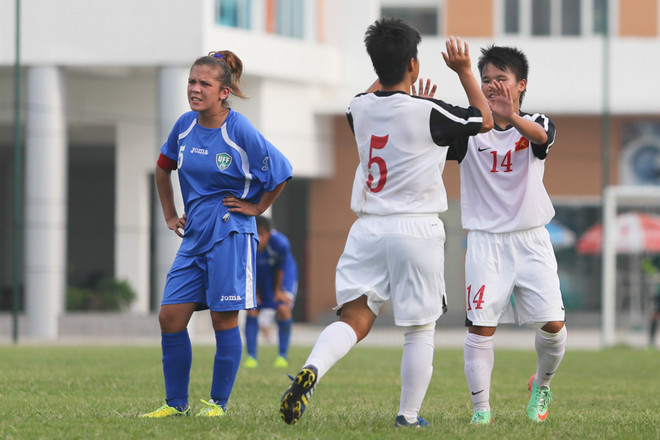 Đánh bại Uzbekistan, U19 nữ Việt Nam sẵn sàng cho AFF Cup ảnh 2