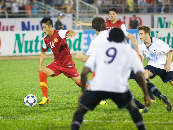 Lâm Ti Phông lập cú đúp, U19 Việt Nam đã biết thắng ảnh 1