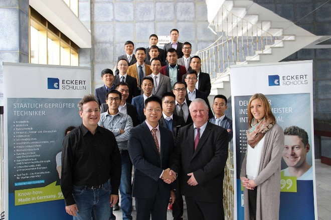 Vinfast thành lập trung tâm đào tạo kỹ thuật viên cơ khí, cơ điện tử ảnh 1