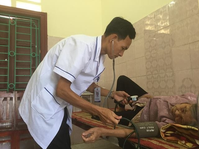 Thứ trưởng Phạm Lê Tuấn: Quản lý bệnh mãn tính không cần bệnh viện ảnh 1