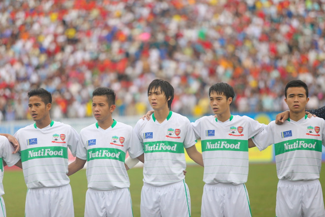 Sân Pleiku của Hoàng Anh Gia Lai tiếp tục nhận án phạt tối thiểu ảnh 1