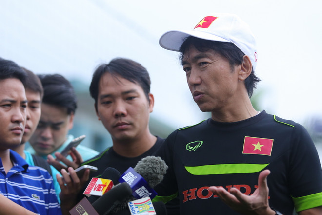 Ông Miura coi các cầu thủ Hoàng Anh Gia Lai là "của để dành" ảnh 1