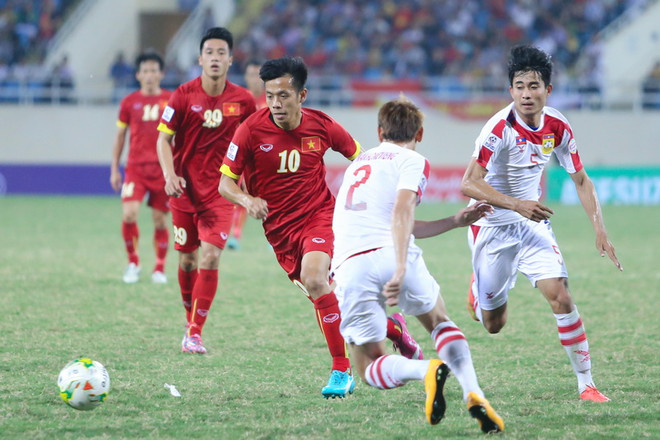 Việt Nam phải tận dụng Văn Quyết, Philippines không chỉ giỏi chơi đầu ảnh 1