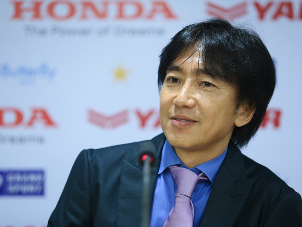 HLV Toshiya Miura đi Qatar nhận mặt đối thủ của U23 Việt Nam ảnh 1