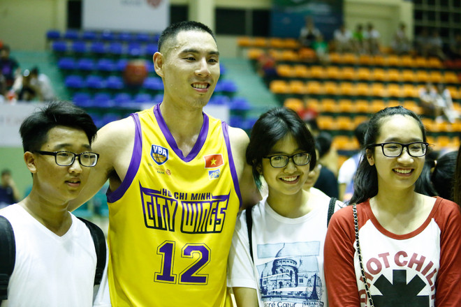 [Photo] Không khí bóng rổ hâm nóng Bách Khoa trước ngày VBA khởi tranh ảnh 15