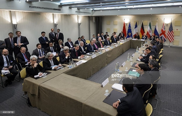 Giá dầu giảm do tác động của cuộc đàm phán giữa Iran và P5+1 ảnh 1