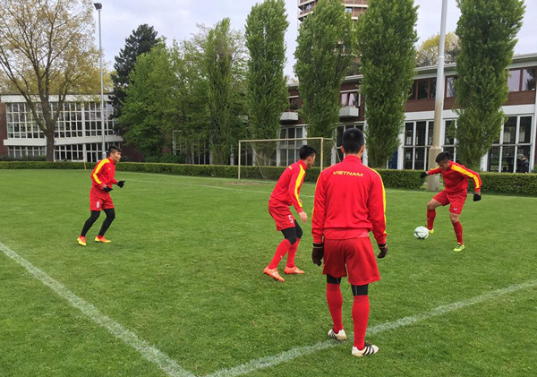 Gần nửa đội hình tuyển U20 chấn thương trước trận gặp U19 Fortuna ảnh 2