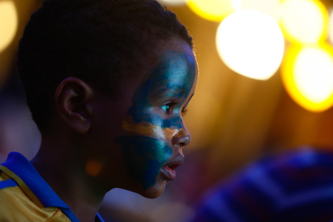 [Photo] CĐV Thụy Điển ở Việt Nam chết lặng khi Italy ghi bàn phút 88 ảnh 8