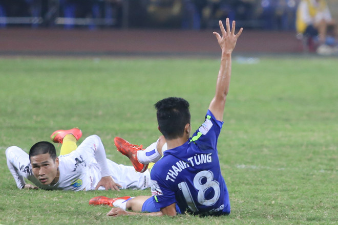 [Photo] Công Phượng chơi tốt, Hoàng Anh Gia Lai thua sát nút ảnh 12