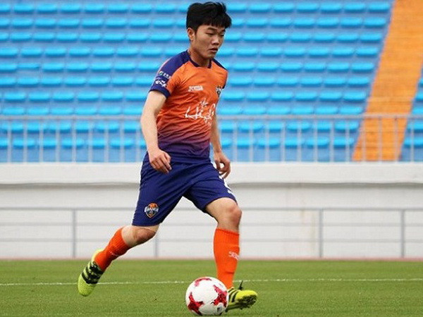 Xuân Trường chơi tệ, Gangwon đại bại ở R-League ảnh 1