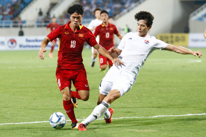 Công Phượng "bó tay kêu trời" vì Đức Chinh liên tiếp bỏ lỡ cơ hội ảnh 3