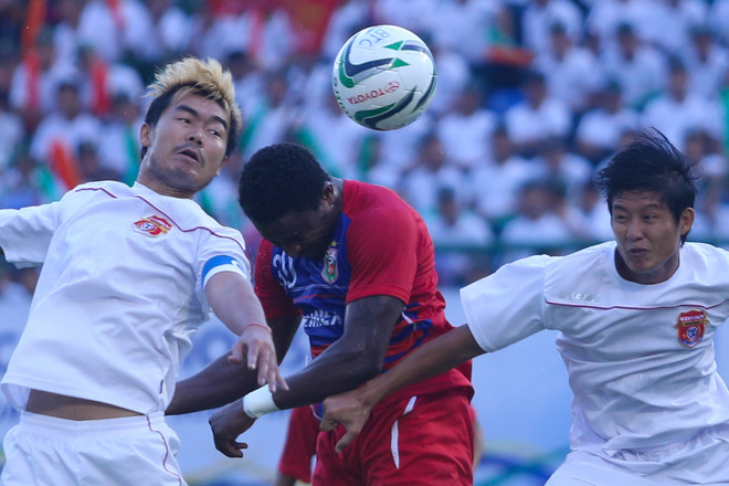 [Photo] Công Vinh dự bị, Anh Đức rực sáng, Bình Dương thắng hủy diệt ảnh 3