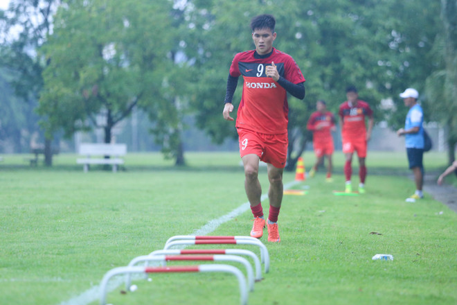 [Photo] Tuyển Việt Nam kiệt sức trong cơn mưa Mỹ Đình ảnh 2