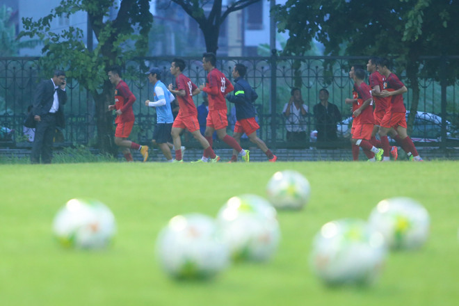 [Photo] Tuyển Việt Nam kiệt sức trong cơn mưa Mỹ Đình ảnh 10