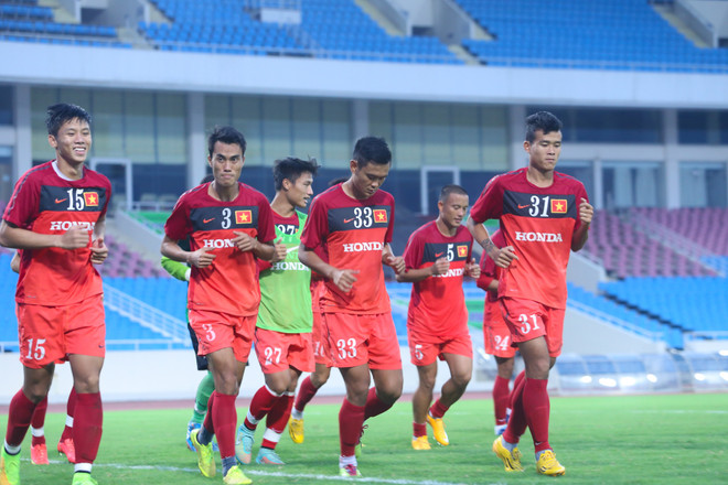 [Photo] Tuyển Việt Nam rèn dứt điểm, chờ quyết đấu Palestine ảnh 6