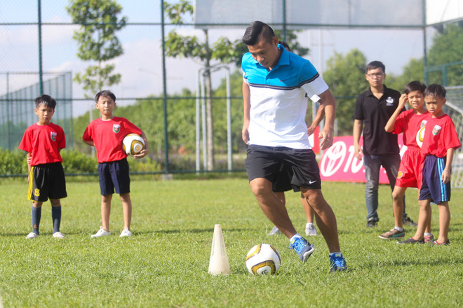 [Photo] Tưng bừng ngày hội bóng đá trẻ ở Bình Dương ảnh 7