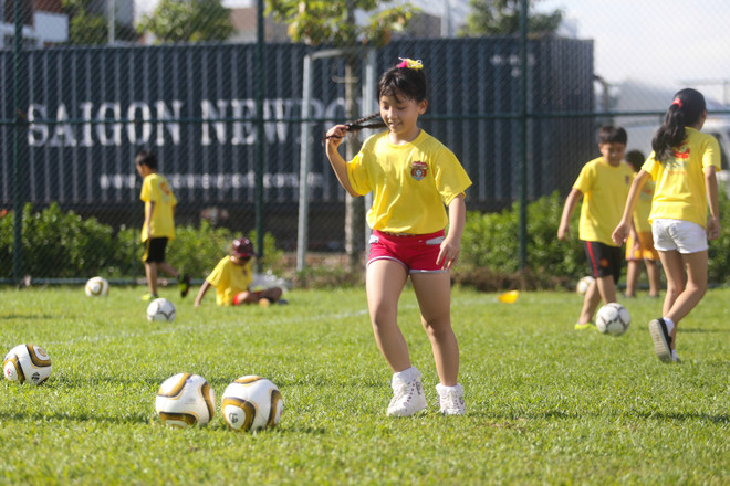 [Photo] Tưng bừng ngày hội bóng đá trẻ ở Bình Dương ảnh 6