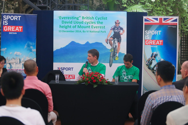 Tay đua người Anh và sứ mệnh “Chinh phục đỉnh Everest” tại Việt Nam ảnh 1