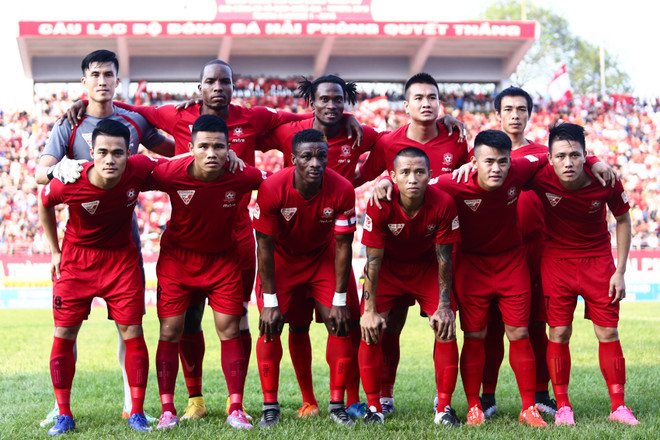 [Photo] Hàng thủ Than Quảng Ninh vỡ vụn trước hai “Tây” Hải Phòng ảnh 4