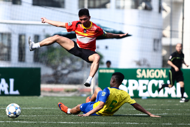 Không cần Văn Quyết, đội “phủi” vẫn thắng lớn ngày ra quân ảnh 5