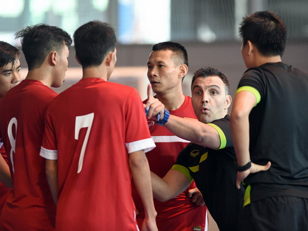 HLV Bruno tiết lộ ba mục tiêu của Futsal Việt Nam tại Nhật Bản ảnh 1