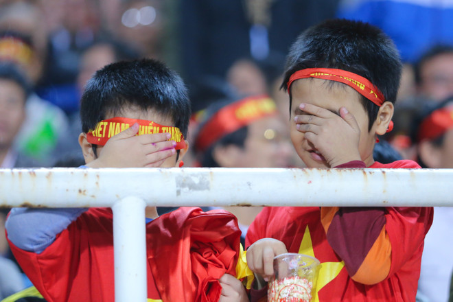 [Photo] Những hình ảnh không thể nào quên trong thất bại của Việt Nam ảnh 9