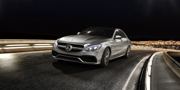 Mercedes-Benz C-Class giành giải Chiếc xe của năm 2015 ảnh 1