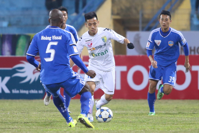 Thua 3 bàn trong 7 phút, á quân V-League bị cầm hòa cay đắng ảnh 1