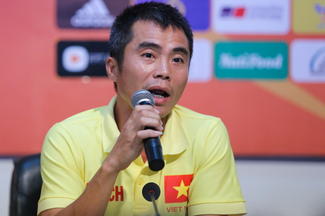 HLV Minh Đức: Không biết xem bóng đá mà dám chê U21 Việt Nam? ảnh 1